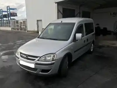 Veicolo di demolizione OPEL COMBO TOUR 1.3 CDTI 16V dell'anno 2004 alimentato 