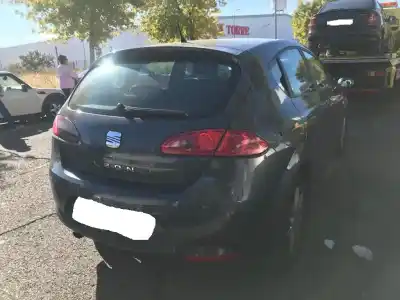 Veículo de Sucata seat leon (1p1) 1.9 tdi do ano 2007 alimentado 