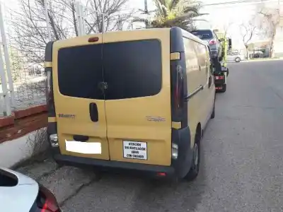 Veículo de Sucata renault trafic combi (ab 4.01) 1.9 diesel do ano 2005 alimentado 
