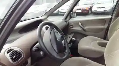 Veículo de Sucata citroen xsara picasso 2.0 hdi cat (rhy / dw10td) do ano 2003 alimentado 