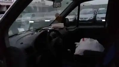 Véhicule à la ferraille ford transit connect (tc7) 1.8 tdci cat de l'année 2006 alimenté 