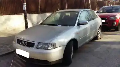 Здавання транспортного засобу audi a3 (8l1) 1.8 року 2000 потужний 