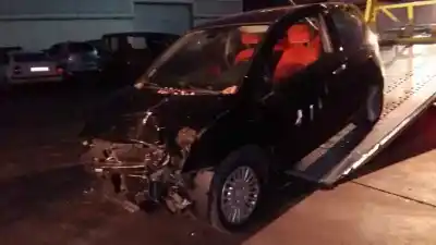 Veículo de Sucata CITROEN C2 (JM_) 1.4 HDi do ano 2005 alimentado 