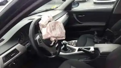 Veículo de Sucata bmw serie 3 berlina (e90) 2.0 16v diesel do ano 2006 alimentado 