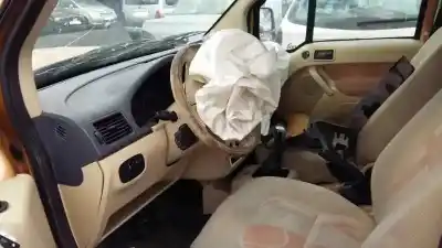 Veicolo di demolizione ford transit connect (tc7) 1.8 tdci cat dell'anno 2007 alimentato  Veicolo di demolizione ford transit connect (tc7) 1.8 tdci cat dell'anno 2007 alimentato