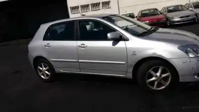 Vehicul casat toyota corolla (e12) 2.0 d-cat al anului 2004 alimentat 