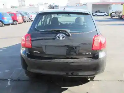 Sloopvoertuig toyota auris (_e15_) 1.6 (zre151_) van het jaar 2008 aangedreven 1zr-fe