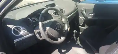 Veículo de Sucata renault clio iii 1.5 dci diesel cat do ano 2007 alimentado k9k702