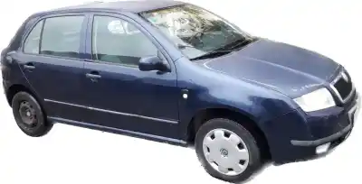 Veículo de Sucata SKODA FABIA (6Y2/6Y3) 1.4 do ano 2001 alimentado AZF