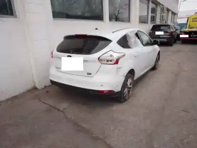 Veículo de Sucata ford focus lim. business do ano 2016 alimentado m1dd