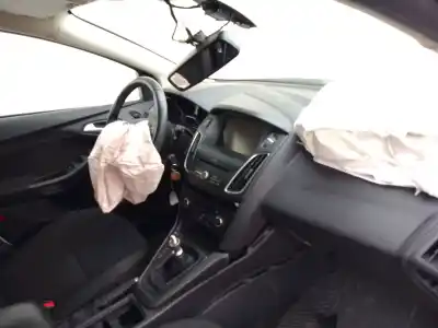 Veículo de Sucata ford focus lim. business do ano 2016 alimentado m1dd