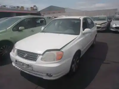 Verschrottungsfahrzeug HYUNDAI ACCENT (LC) 1.6 16V CAT des Jahres 2003 angetrieben G4ED-G