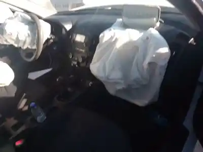 Veículo de Sucata hyundai i30 classic do ano 2010 alimentado d4fb