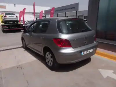 Scrapping Vehicle PEUGEOT 307 (S1) 1.6 16V CAT of the year 2004 powered NFU