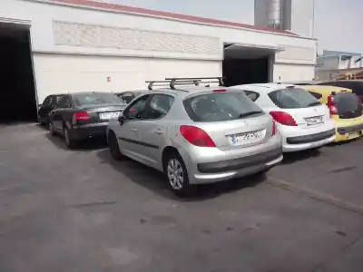 Veicolo di demolizione PEUGEOT 207 1.4 HDi dell'anno 2007 alimentato 8HZ