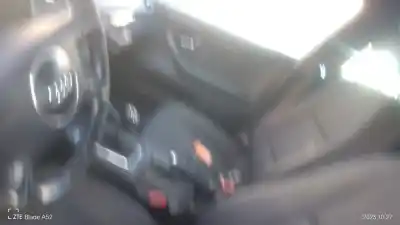 Здавання транспортного засобу audi a4 b6 (8e2) 1.9 tdi року 2000 потужний awx
