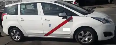 Veículo de Sucata PEUGEOT 5008 Active do ano 2014 alimentado BH01