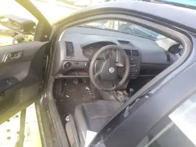 Veículo de Sucata volkswagen polo (9n3) 1.4 tdi do ano 2008 alimentado bnm