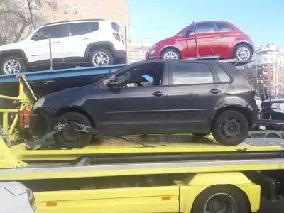 Veículo de Sucata volkswagen polo (9n3) 1.4 tdi do ano 2008 alimentado bnm