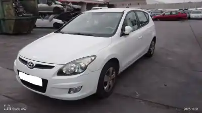 Vehicul casat hyundai                                            i30                                                                                                                                                                                                                                                        1.4 cat                                                                                                                                                                                                                                                    al anului 2010 alimentat g4fa