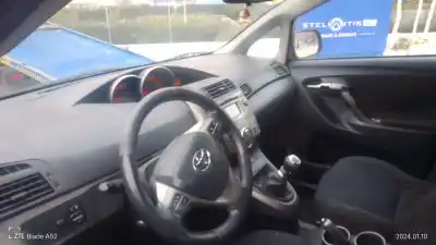 Здавання транспортного засобу toyota verso (_r2_) 2.0 d-4d (aur20_) року 2009 потужний 1ad