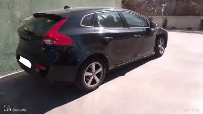 Scrapping Vehicle volvo v40 kinetic of the year 2014 powered d4162t