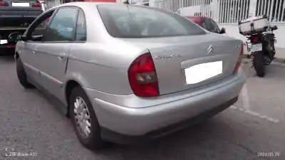 Veículo de Sucata citroen c5 berlina 2.2 hdi vivace do ano 2001 alimentado 4hx