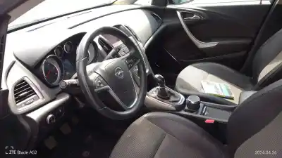 Veículo de Sucata opel astra j lim. 2.0 16v cdti do ano 2010 alimentado a20dth