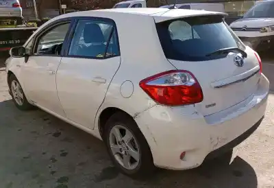 Veículo de Sucata toyota auris hybrid active do ano 2011 alimentado 2zr