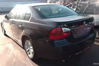 Veículo de Sucata bmw serie 3 berlina (e90) 320d do ano 2008 alimentado n47d20a