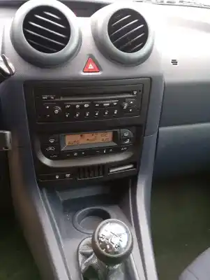 Veicolo di demolizione peugeot 1007 sport dell'anno 2006 alimentato kfvtu3jp