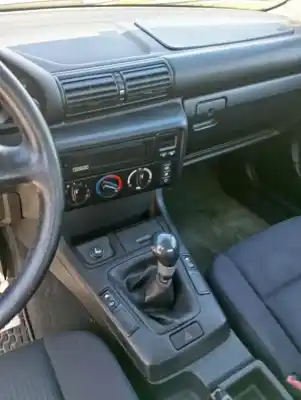 Scrapping Vehicle bmw serie 3 compacto (e36) 318tds of the year 2000 powered 174t1