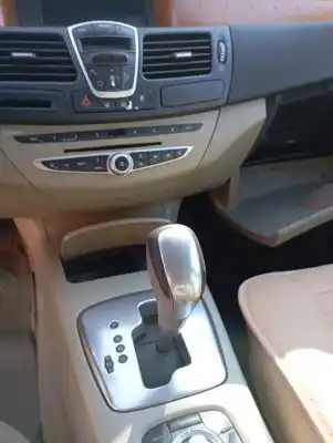 Veículo de Sucata renault laguna iii initiale do ano 2009 alimentado m9r805