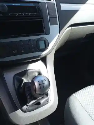 Здавання транспортного засобу ford focus c-max (cap) trend (d) року 2004 потужний g8da