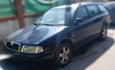 Здавання транспортного засобу SKODA OCTAVIA COMBI (1U5) Elegance року 2002 потужний ASV