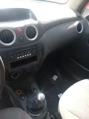 Veículo de Sucata citroen c3 1.4 hdi exclusive do ano 2006 alimentado 8hz