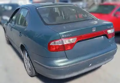 Veículo de Sucata seat toledo ii (1m2) 2.3 v5 do ano 1999 alimentado agz