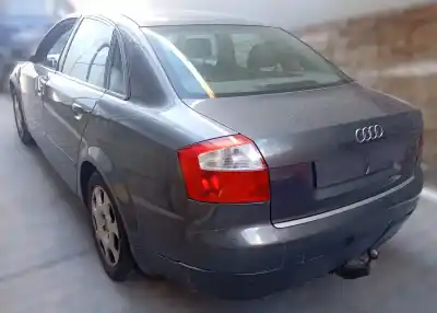 Veículo de Sucata audi a4 b6 (8e2) 1.9 tdi do ano 2007 alimentado avf