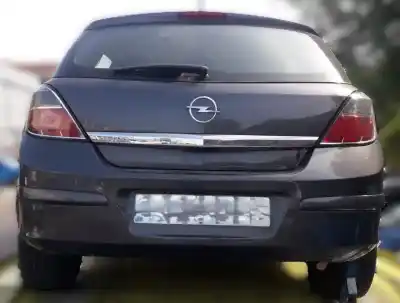 Veicolo di demolizione OPEL ASTRA H BERLINA  dell'anno 2009 alimentato Z14XEP