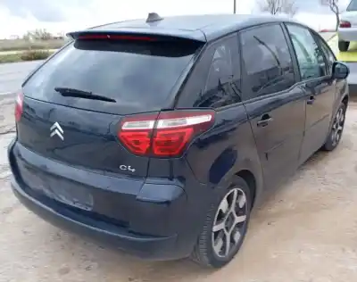 Veicolo di demolizione CITROEN C4 PICASSO  dell'anno 2018 alimentato RH02