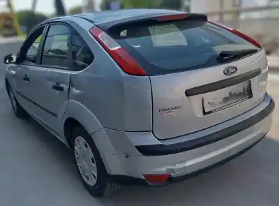 Veículo de Sucata ford focus berlina (cap) ambiente (d) do ano 2006 alimentado hwda