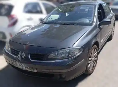 Veículo de Sucata renault laguna ii (bg0) confort dynamique do ano 2006 alimentado f9q