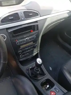 Veículo de Sucata renault laguna ii (bg0) confort dynamique do ano 2006 alimentado f9q