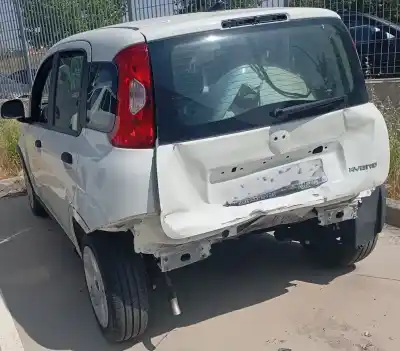 Veicolo di demolizione fiat panda (319) red dell'anno 2023 alimentato 46341162