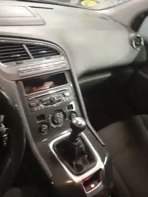 Veículo de Sucata peugeot 5008 sport pack do ano 2010 alimentado rh02