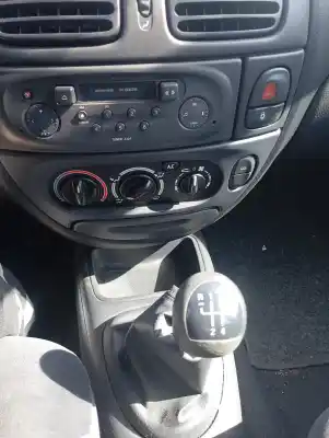 Здавання транспортного засобу renault megane i classic (la0/1_) 1.6 16v (la00 la04 la0b la11 la16 la19 la1j la1k.... року 2002 потужний k4m700