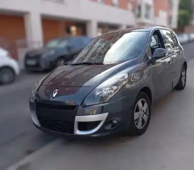 Vehicul casat RENAULT SCENIC III  al anului 2009 alimentat K9K