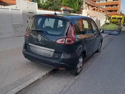 Vehicul casat renault scenic iii expression al anului 2009 alimentat k9k