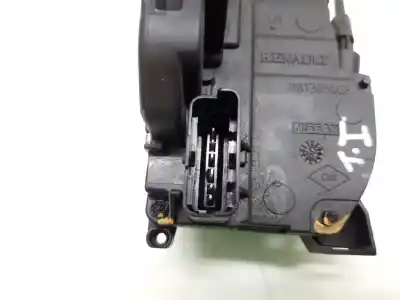 Автозапчастина б/у замок дверей заднього лівого для renault scenic iii 1.6 16v посилання на oem iam 825030032r  