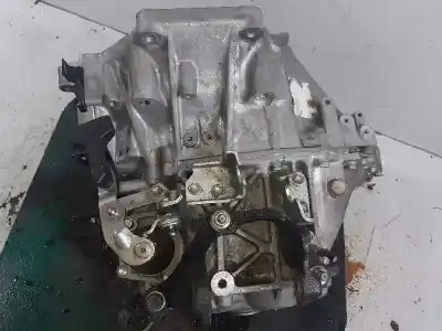 Автозапчастина б/у коробка передач для mazda 6 lim. (gh) 2.2 ce 125 active посилання на oem iam a6331701x a63017151b a60117111c